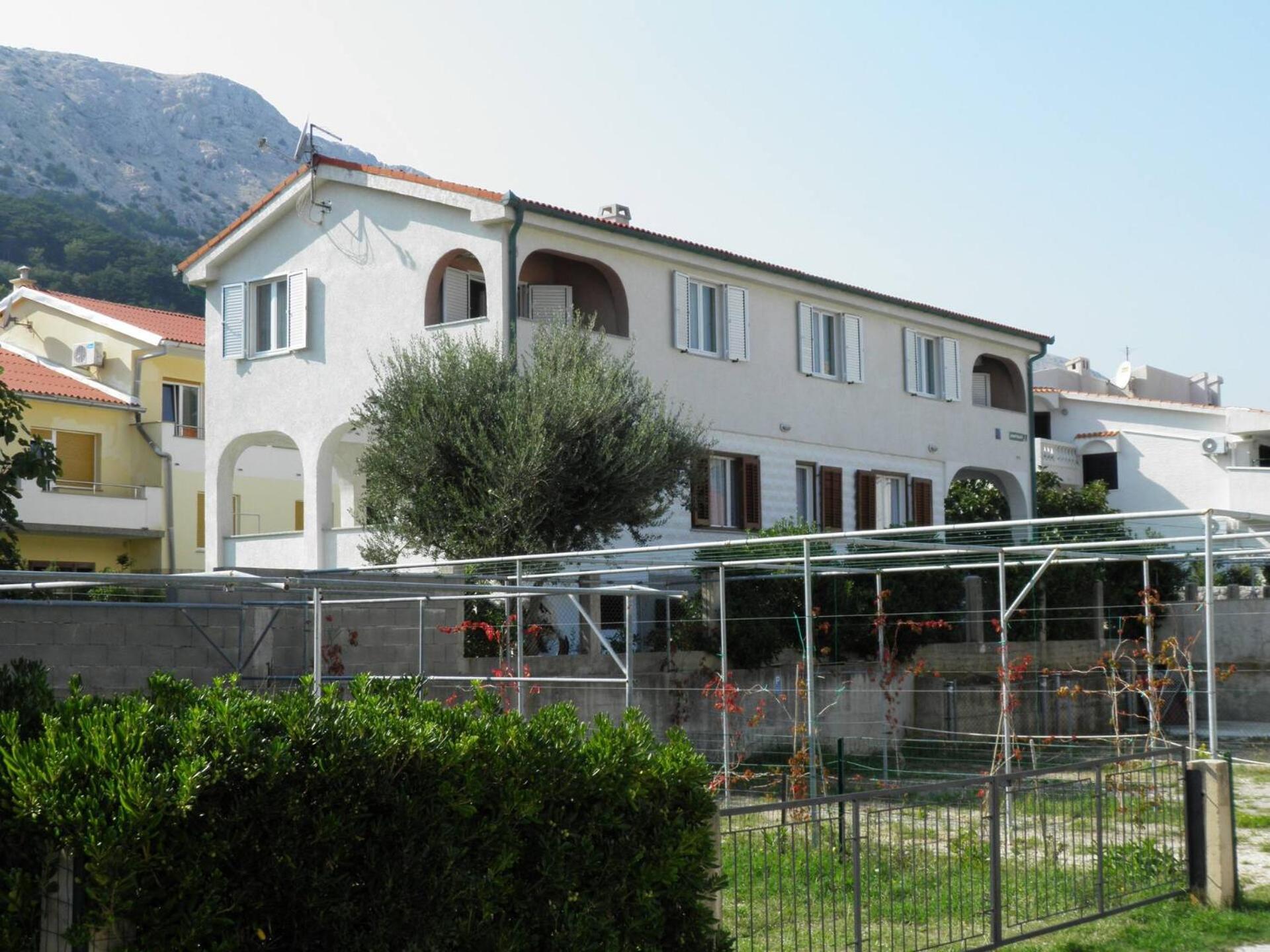 Apartments Klaric Baska  Exterior photo